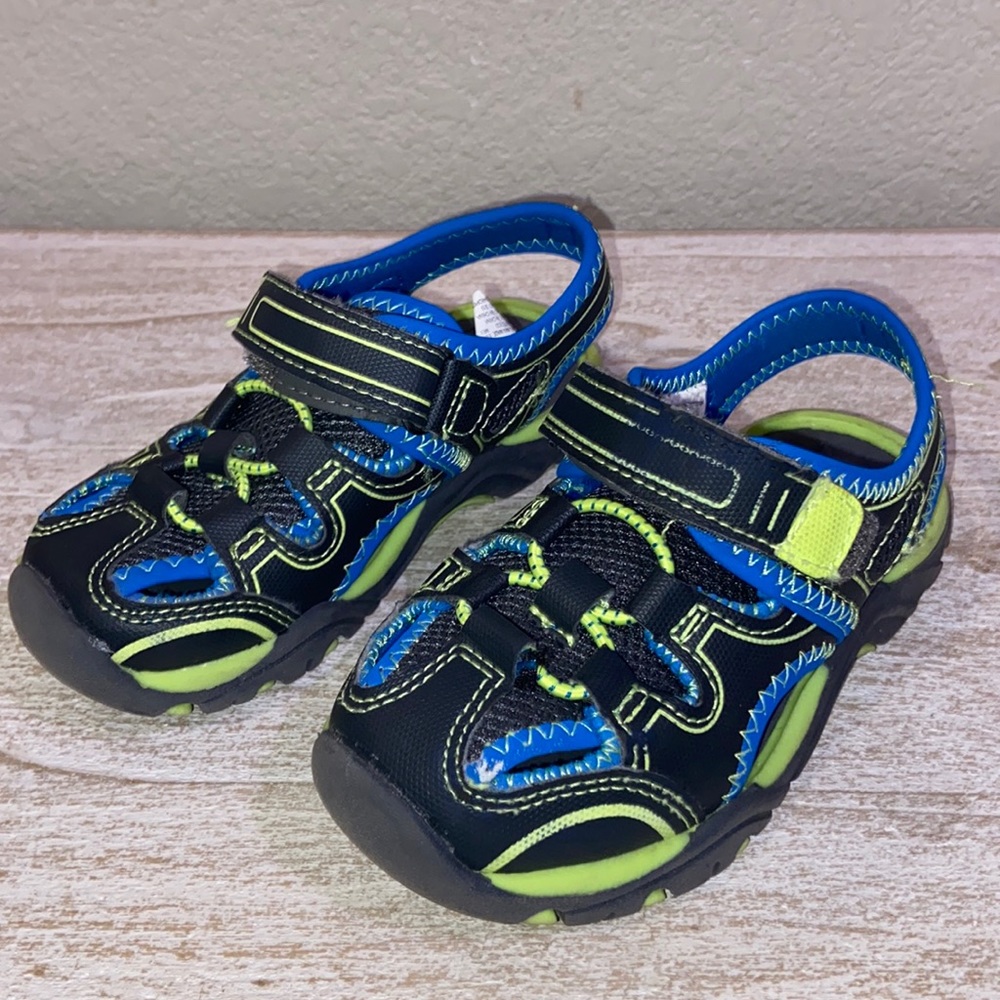 Wonder Nation Kids Sandals